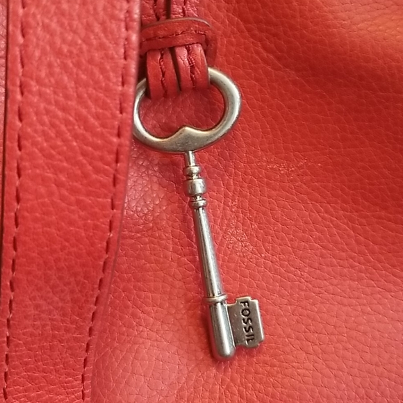 Vintage Fossil Hunter Shopper with Key - Picture 9 of 10